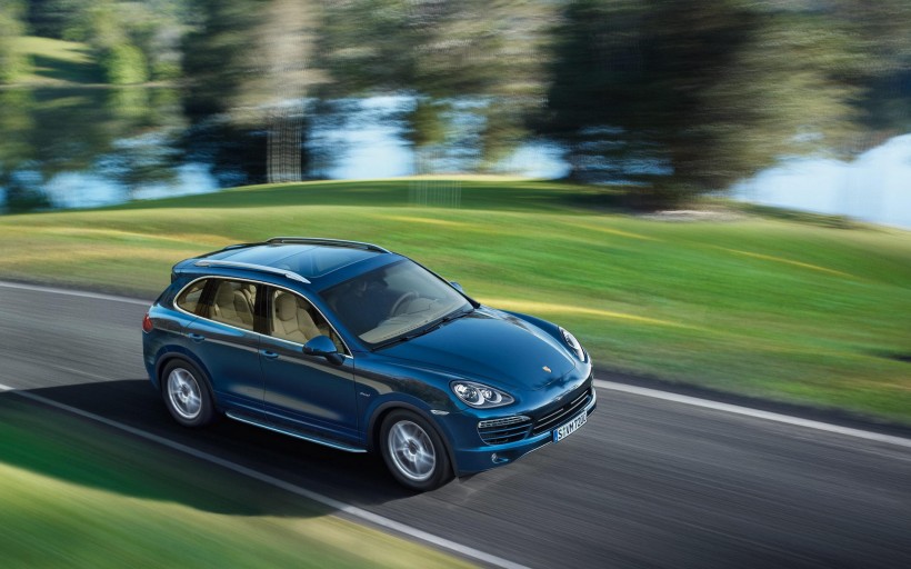 保时捷卡宴汽车微信高清图片  驰的“辣椒”