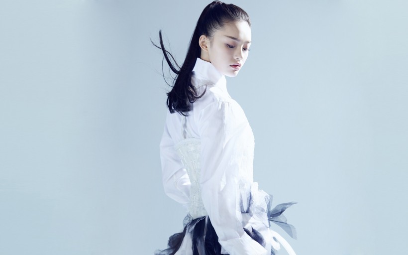 张雨绮林允微信高清图片 时尚女星