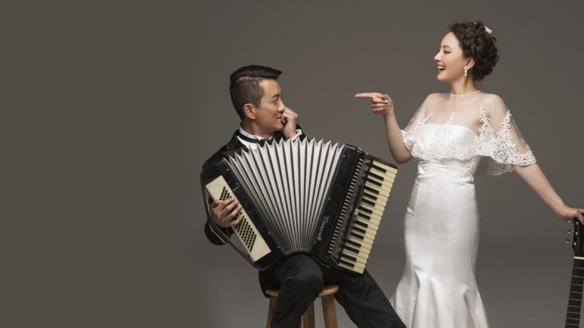 孙茜婚纱写真微信图片  获封“风尚质感明星”