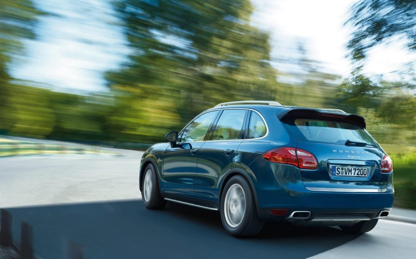 保时捷卡宴汽车微信高清图片  驰的“辣椒”