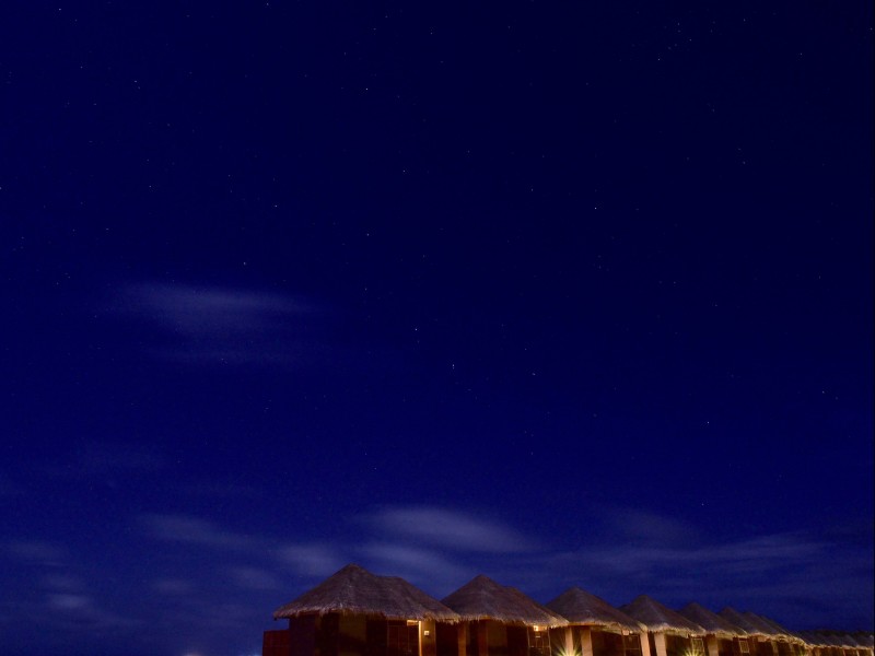 马尔代夫满月岛夜景微信高清图片  珊瑚岛国