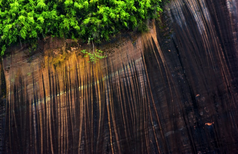 南岭风光微信高清图片  又称 “五岭”