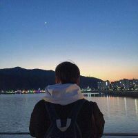 微信帅气头像 我怀抱残留的温暖