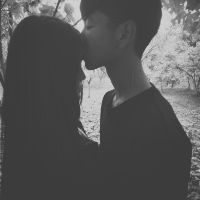 微信90后好看的情侣头像唯美清纯两个人 深爱之人藏心不挂嘴