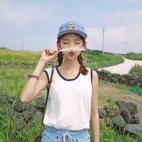 微信个性女生头像 岁月漫长我还有一生嚣张