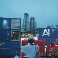 微信个性女生头像 岁月漫长我还有一生嚣张