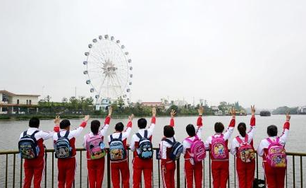 一起过六一儿童节霸气微信图片 童心不老一起过六一