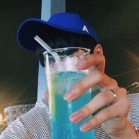 微信最新阳光帅气男生头像 致我们逝去的青春