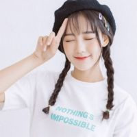 微信小清新的萌妹子系列头像 我带着曾经你给的爱学会了期待