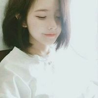 微信小清新的萌妹子系列头像 我带着曾经你给的爱学会了期待