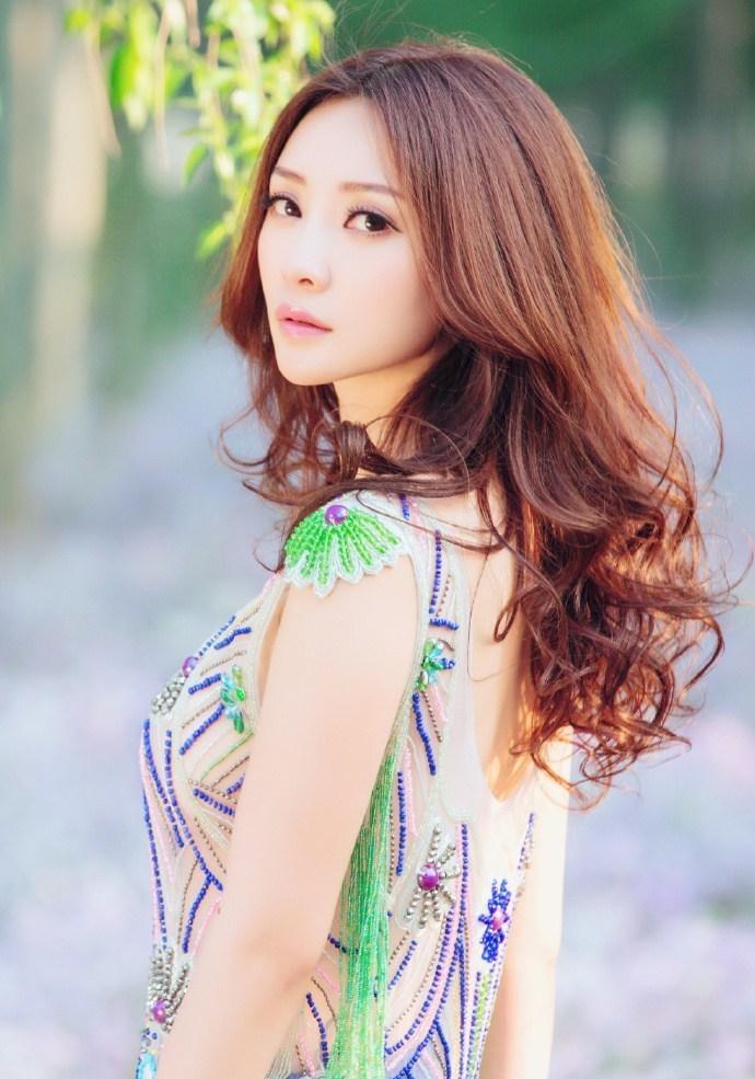 微信唯美女明星头像 个性张扬