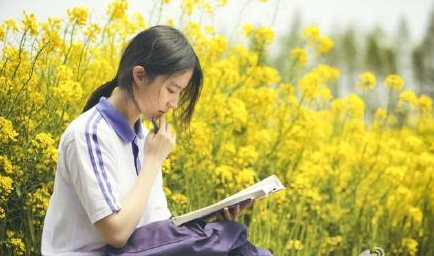 小清新女明星穿校服微信图片 最好的我们