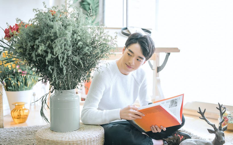 北大才子苑子豪微信图片