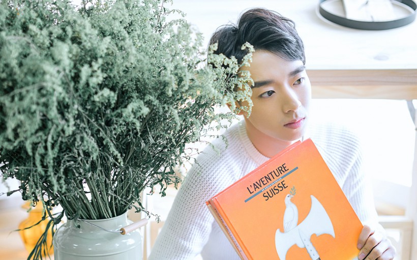 北大才子苑子豪微信图片