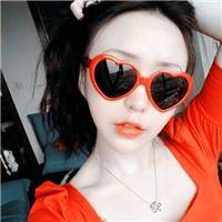 伤感抽烟女神当眼泪流下来微信头像 分开也是另一种明白