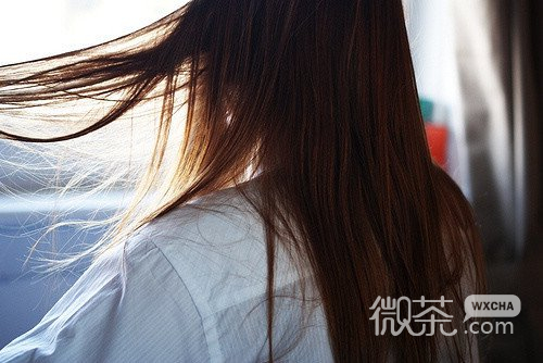 女生长发唯美微信图片 用今天的努力让明天没有遗憾