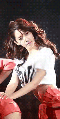 微信美女内涵搞笑gif动态表情包 无声的诱惑最诱人