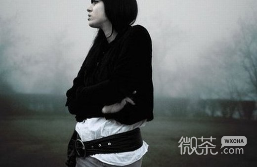寂寞少女悲伤微信图片 一个人的夜