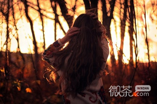 寂寞少女悲伤微信图片 一个人的夜