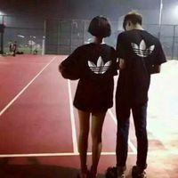 微信情侣头像不离不弃，未来让我守护你。