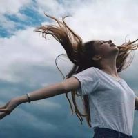 微信女生头像痴人痴心终是一场梦