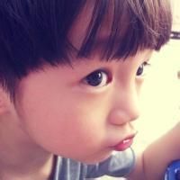 微信小孩呆萌头像 还好有你在