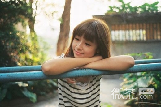 唯美伤感女生微信高清图片  万念俱灰