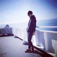 微信情侣头像你可以喜欢我少一点，但要爱我久一点。