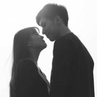 微信情侣头像陪我笑 跟你浪