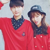 微信情侣头像陪我笑 跟你浪