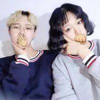 微信情侣头像陪我笑 跟你浪