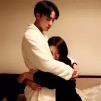 微信情侣头像陪我笑 跟你浪