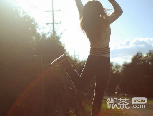 伤感女生高清微信图片 孤独下去