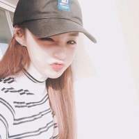 微信女生头像 谁的世界