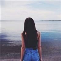 微信女生头像愿余生有人鲜花怒马 陪你看烈焰繁花