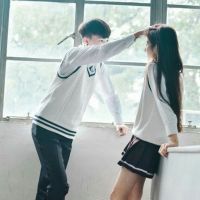 微信情侣头像 原来我在你心里 是这么的微不足道