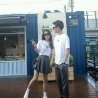 微信情侣头像余生好长，你好难忘