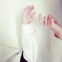 微信情侣头像余生好长，你好难忘