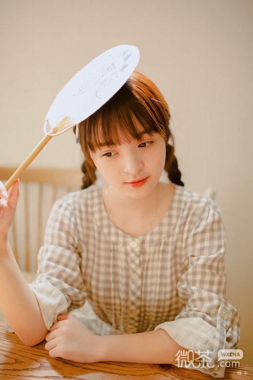 唯美清纯漂亮女生微信高清图片