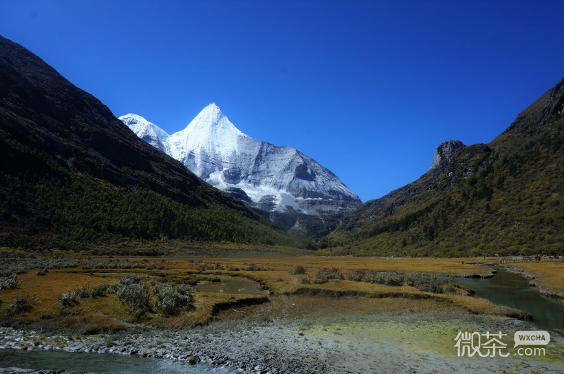 稻城亚丁风景微信高清图片 天府之国