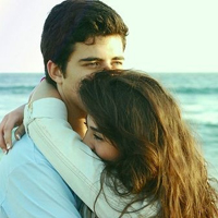 浪漫恩爱情侣贴吧两个人拥抱的头像图片大全唯美