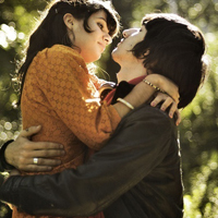 浪漫恩爱情侣贴吧两个人拥抱的头像图片大全唯美