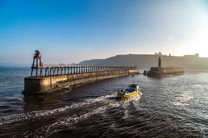 英格兰海滨小镇惠特比风景微信图片
