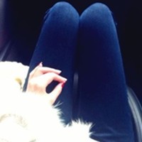 微信自拍性感修长美腿靓女生头像图片