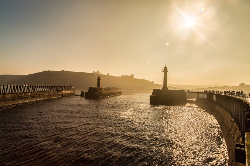 英格兰海滨小镇惠特比风景微信图片