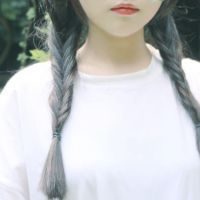 微信唯美头像 喝醉的人笑着举杯，可眼里全是泪