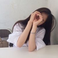 微信唯美头像 喝醉的人笑着举杯，可眼里全是泪