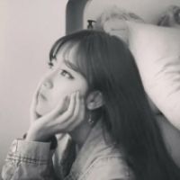 微信女生头像＂你若一生相依，我便不离不弃＂