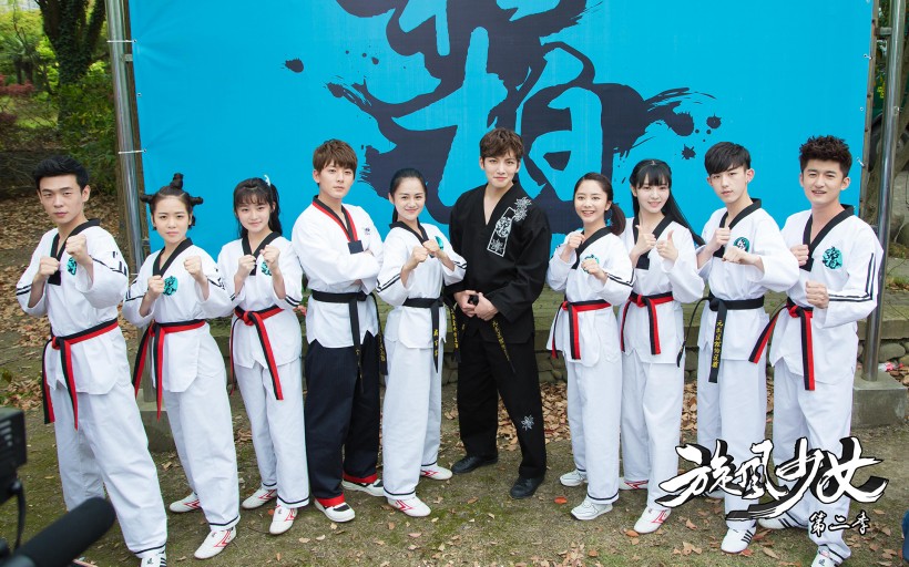 电视剧《旋风少女第二季》微信高清图片