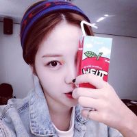 微信情感女生头像爱过你很值得